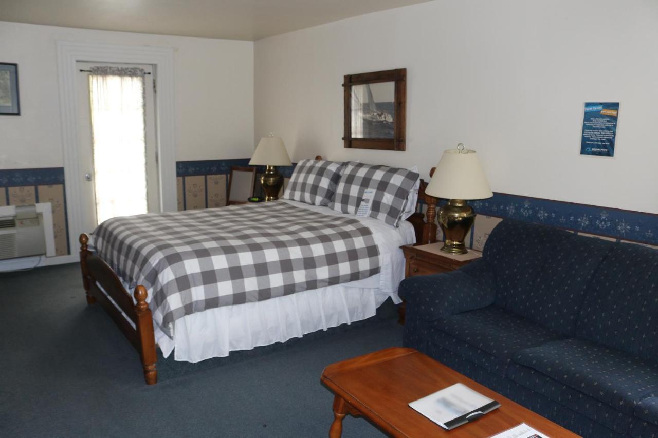King George III Inn Niagara-on-the-Lake ภายนอก รูปภาพ
